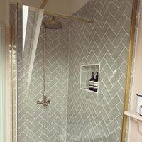 Windsor traditional thermostatic shower set single outlet incl. angled riser rail, rain shower head 200mm - antique brass