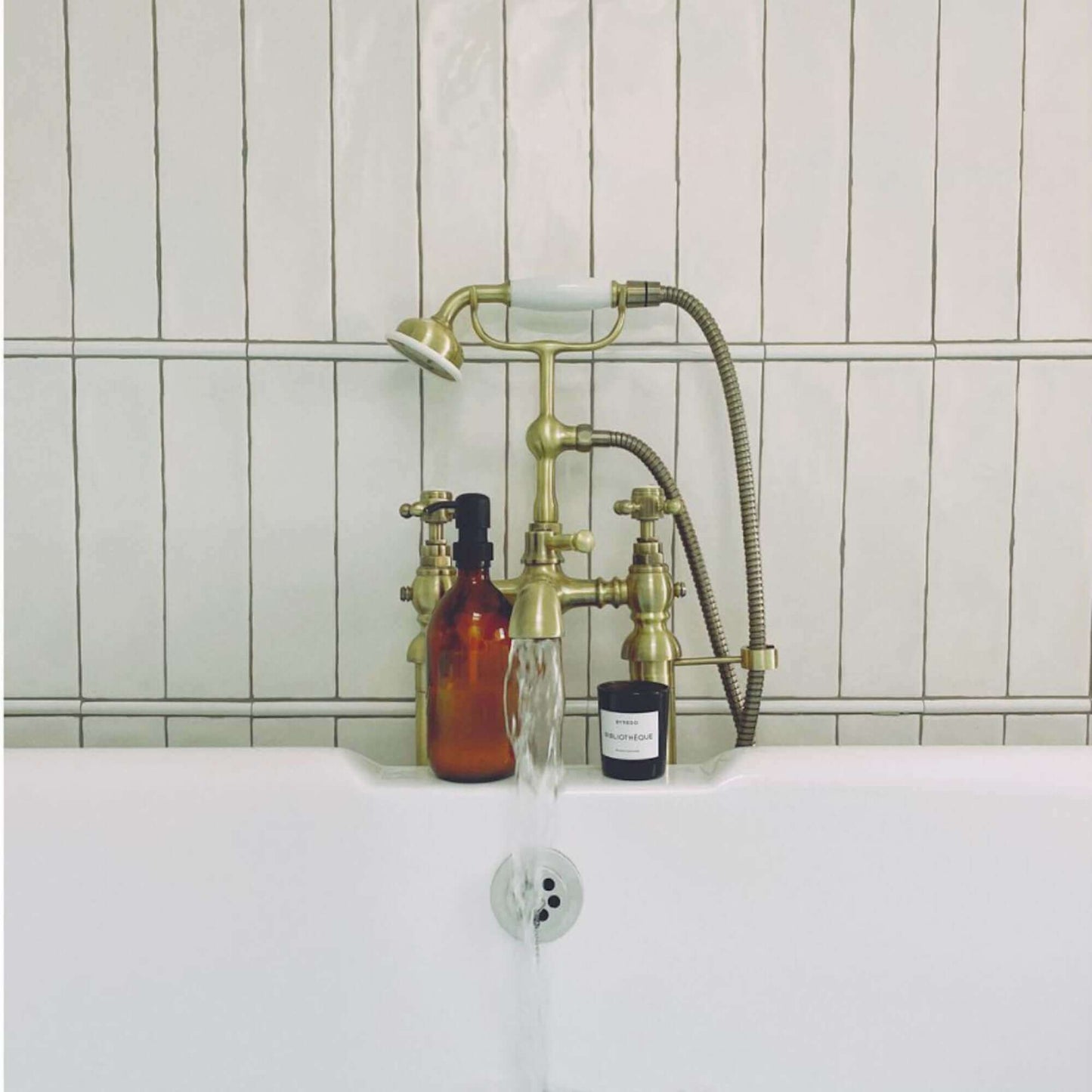Buy Camberley traditional bath shower mixer tap crosshead - antique brass Online UK | HOUSE OF ENKI