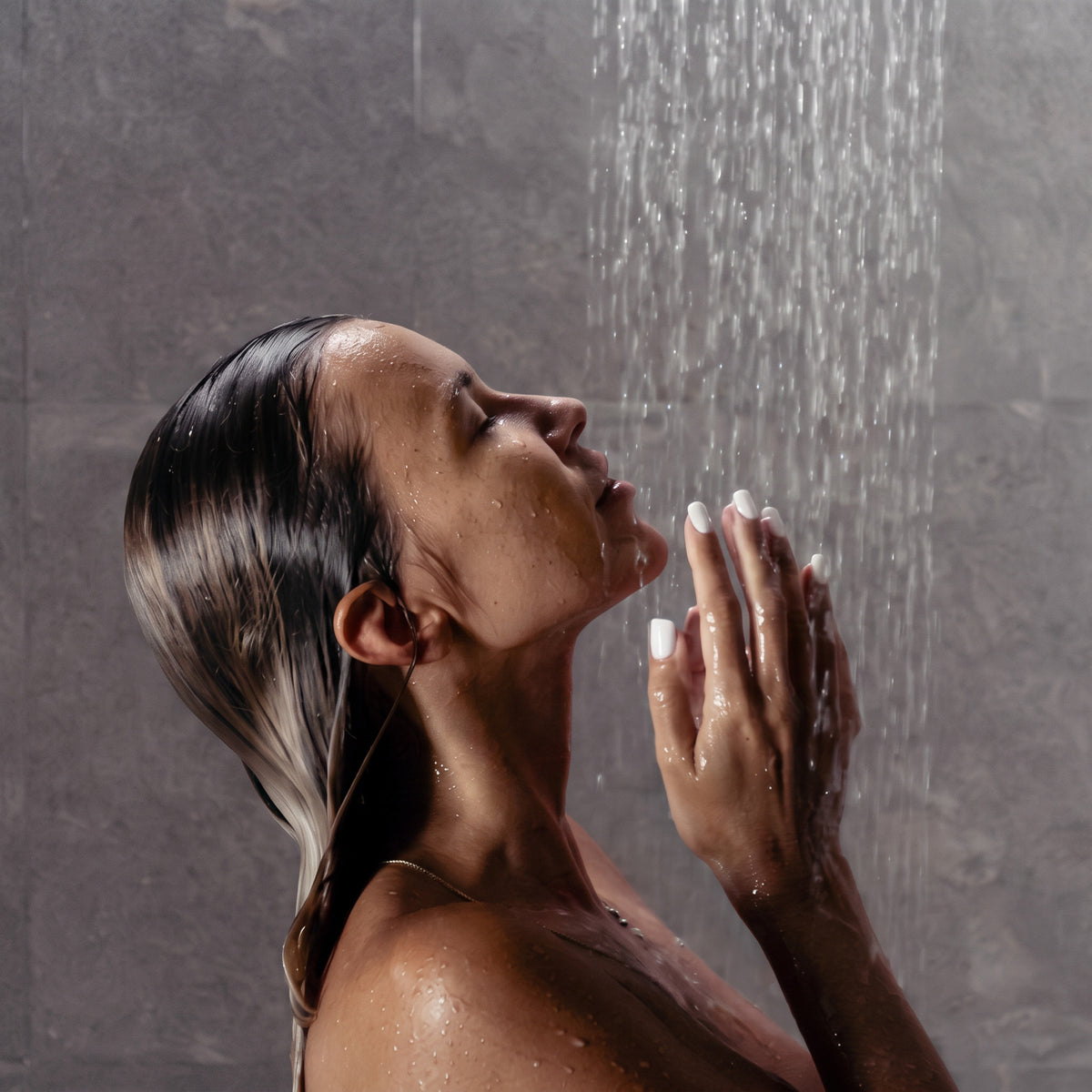 Vito vertical thermostatic shower bar mixer valve tap - chrome