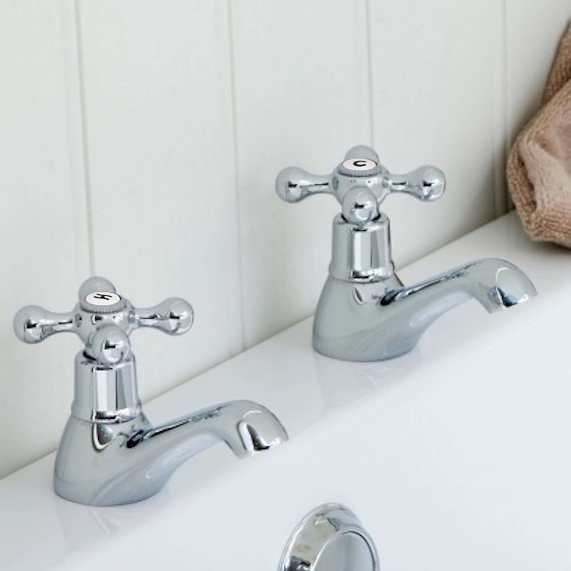 Beaumont twin hot & cold bath Victorian crosshead pillar taps - chrome - Taps